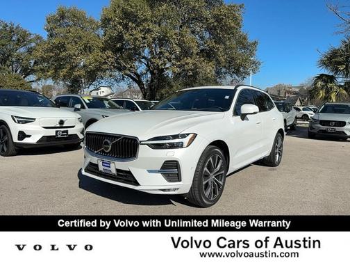 2022 Volvo XC60 B5 Momentum
