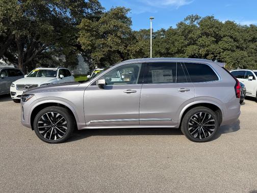 2026 Volvo XC90 B6 Plus 7-Seater