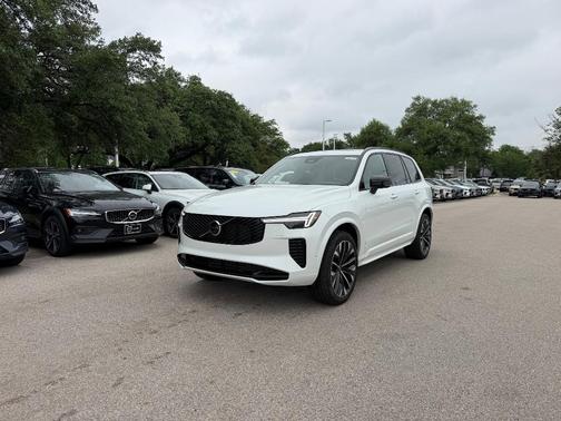 Crystal White 2026 Volvo XC90 B6 Ultra Dark Theme 6-Seater
