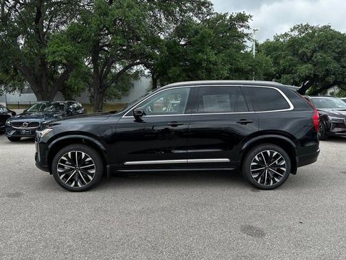 2025 Volvo XC90 Plug-In Hybrid T8 Ultra 7-Seater
