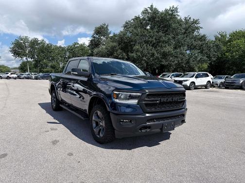 Patriot Blue Pearl 2020 RAM 1500 Big Horn