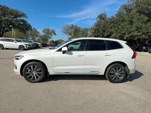 2021 Volvo XC60 Recharge Plug-In Hybrid T8 Inscription