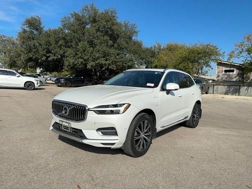 2021 Volvo XC60 Recharge Plug-In Hybrid T8 Inscription