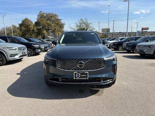 2025 Volvo XC90 Plug-In Hybrid T8 Plus 7-Seater
