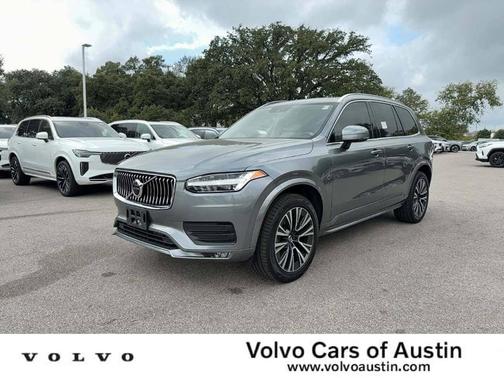 2020 Volvo XC90 T5 Momentum 7 Passenger