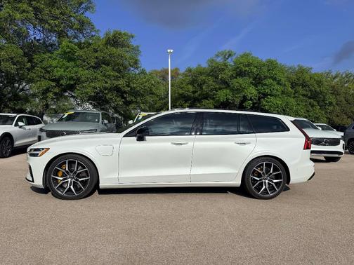 2024 Volvo V60 Recharge Plug-In Hybrid T8 Polestar Engineered