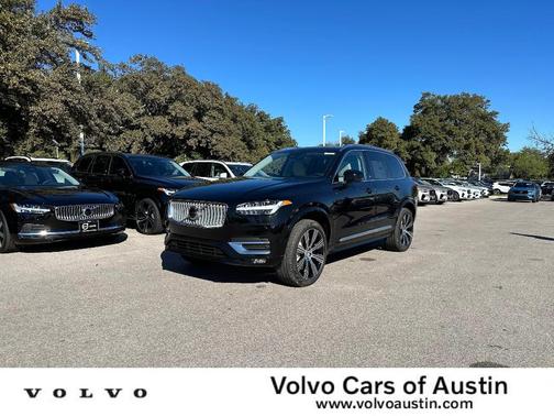2025 Volvo XC90 B6 Plus 7-Seater