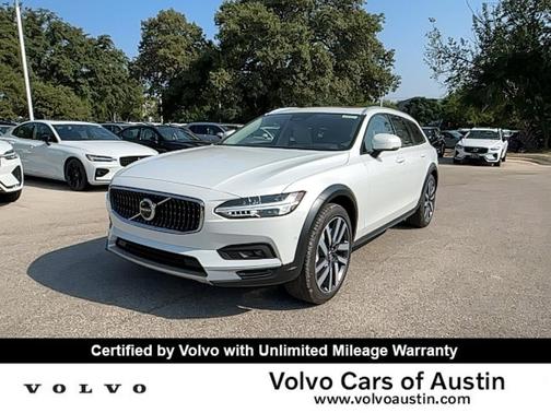 2025 Volvo V90 Cross Country B6 Plus