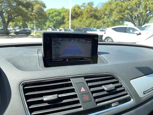 2017 Audi Q3 2.0T Premium