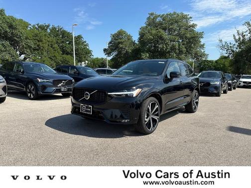2025 Volvo XC60 B5 Ultra