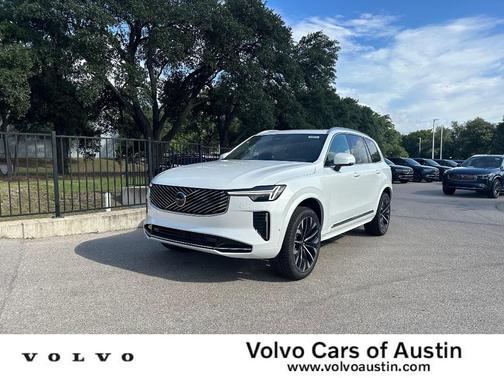 2026 Volvo XC90 B5 Plus