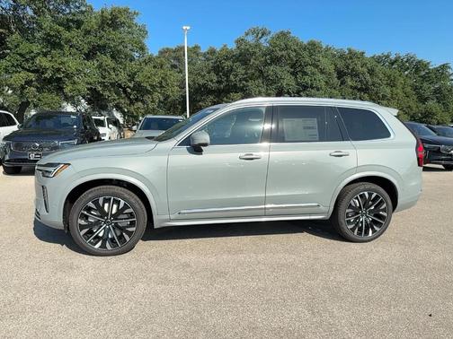 Vapour Grey 2026 Volvo XC90 B6 Plus 7-Seater