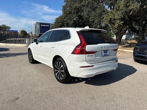 2023 Volvo XC60 B5 Core