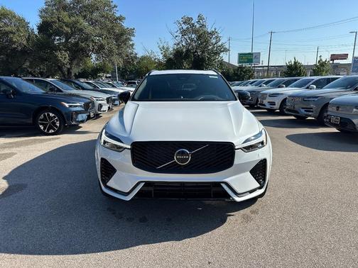 2026 Volvo XC60 Plug-In Hybrid T8 Polestar Engineered