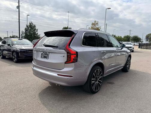 2026 Volvo XC90 B6 Ultra 7-Seater