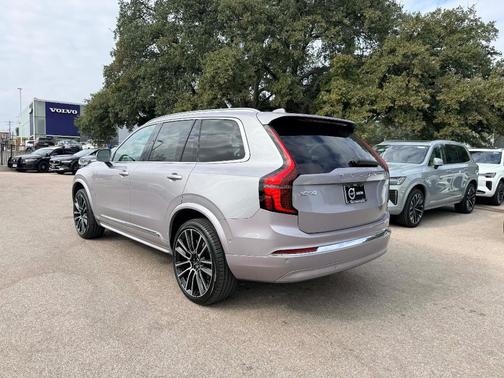 2026 Volvo XC90 B6 Ultra 7-Seater