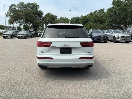 2018 Audi Q7 2.0T Premium Plus
