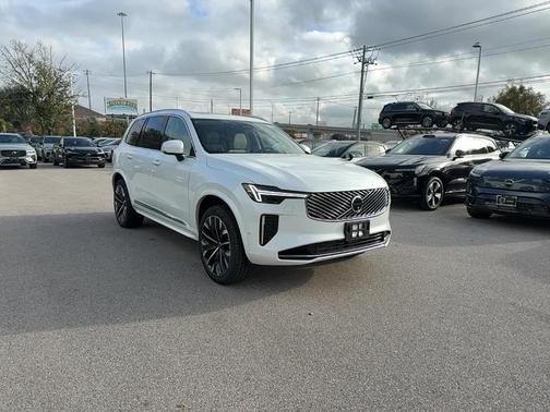 2026 Volvo XC90 Plug-In Hybrid T8 Ultra 7-Seater