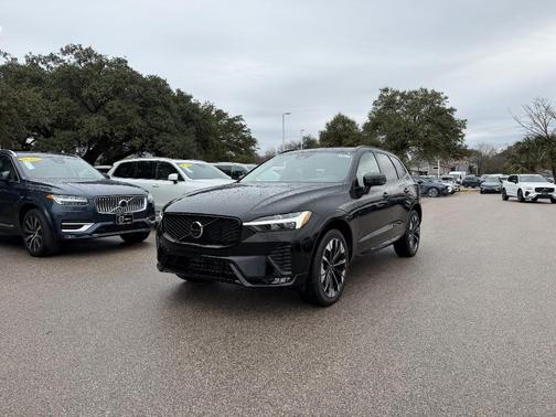 2026 Volvo XC60 B5 Ultra