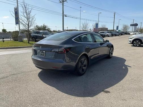 2019 Tesla Model 3 Long Range