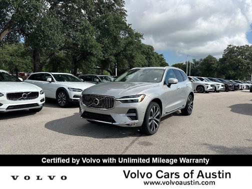 2023 Volvo XC60 B5 Ultimate Bright Theme