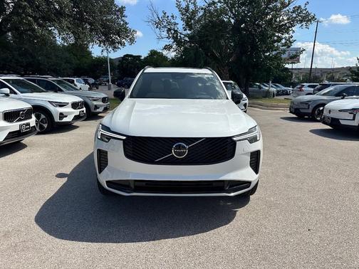 2026 Volvo XC90 B6 ULTRA THEME 7-SEATER