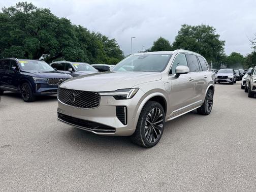 Bright 2026 Volvo XC90 Plug-In Hybrid T8 Ultra 6-Seater