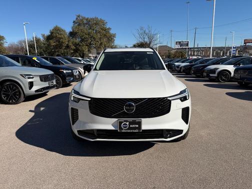 2026 Volvo XC90 B6 Ultra Dark Theme 7-Seater