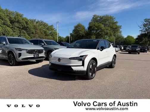 Crystal White 2026 Volvo EX30 SINGLE MOTOR PLUS