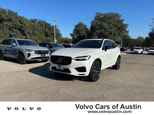 2021 Volvo XC60 Recharge Plug-In Hybrid T8 R-Design