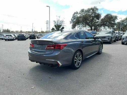 2019 Acura TLX V6 Advance