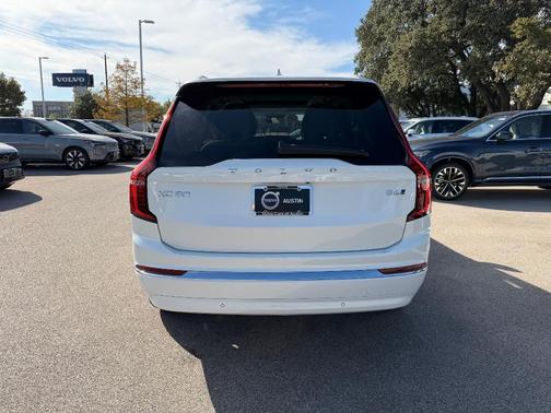 2026 Volvo XC90 B6 Ultra 7-Seater