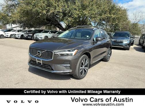 2023 Volvo XC60 Recharge Plug-In Hybrid T8 Plus Bright Theme