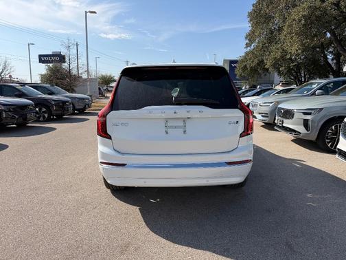 2026 Volvo XC90 B6 Ultra 6-Seater