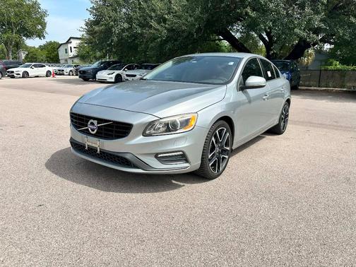 2018 Volvo S60 T5 Dynamic