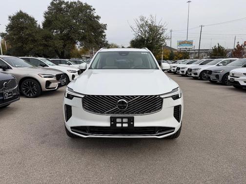 2026 Volvo XC90 B6 Ultra 7-Seater