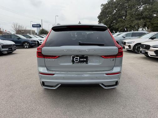 2026 Volvo XC60 B5 Ultra