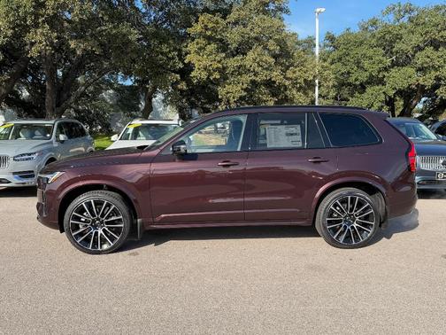 2026 Volvo XC90 B6 Ultra Dark Theme 7-Seater