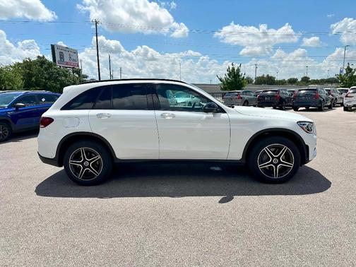 2021 Mercedes-Benz GLC 300 Base 4MATIC