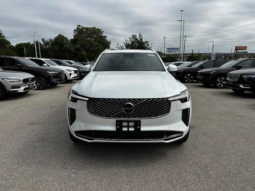 2025 Volvo XC90 Plug-In Hybrid T8 Plus 7-Seater