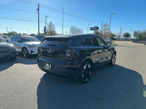 2026 Volvo EX30 Twin Motor Ultra