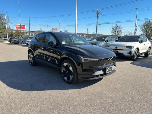 2026 Volvo EX30 Twin Motor Ultra