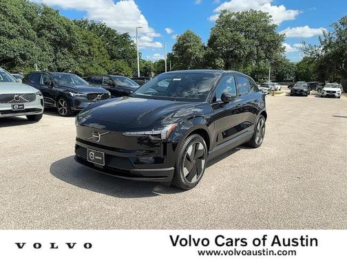 2025 Volvo EX30 Twin Motor Plus