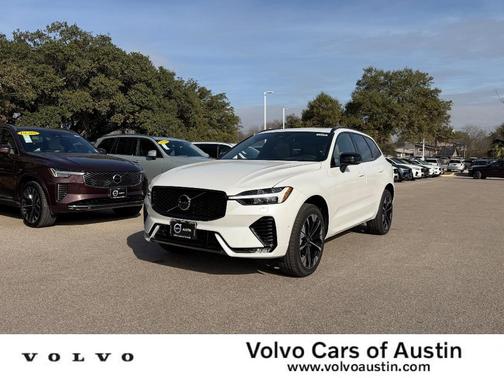 2026 Volvo XC60 B5 Plus