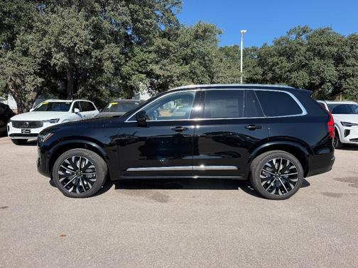 Onyx Black 2027 Volvo XC90 B6 Plus 7-Seater