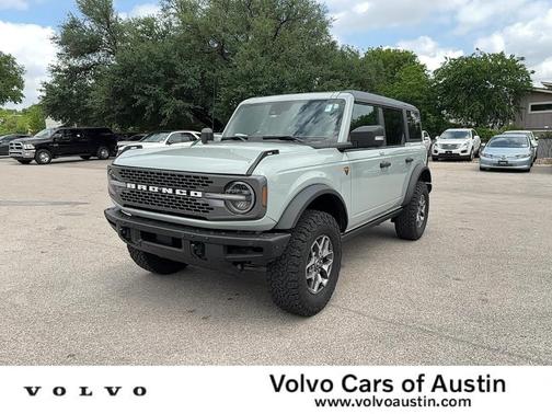 2023 Ford Bronco Badlands Advanced