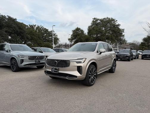 2026 Volvo XC90 B6 Ultra 6-Seater
