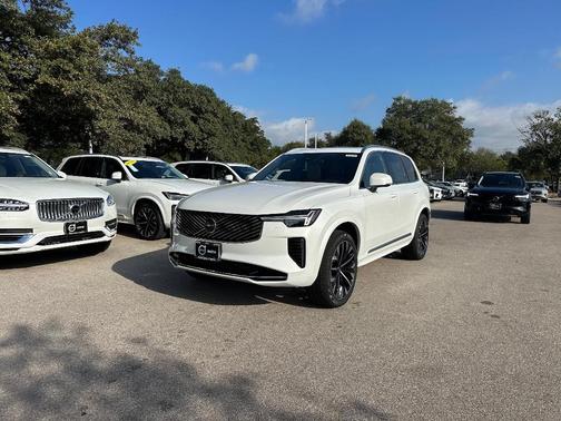 2026 Volvo XC90 B5 Core