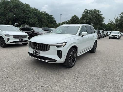 2025 Volvo XC90 Plug-In Hybrid T8 Ultra 7-Seater