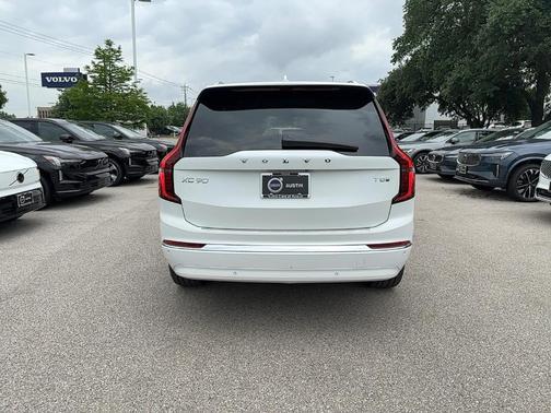 2025 Volvo XC90 Plug-In Hybrid T8 Ultra 7-Seater